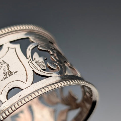 Set of 4 early 20th century British antique silver plate napkin rings